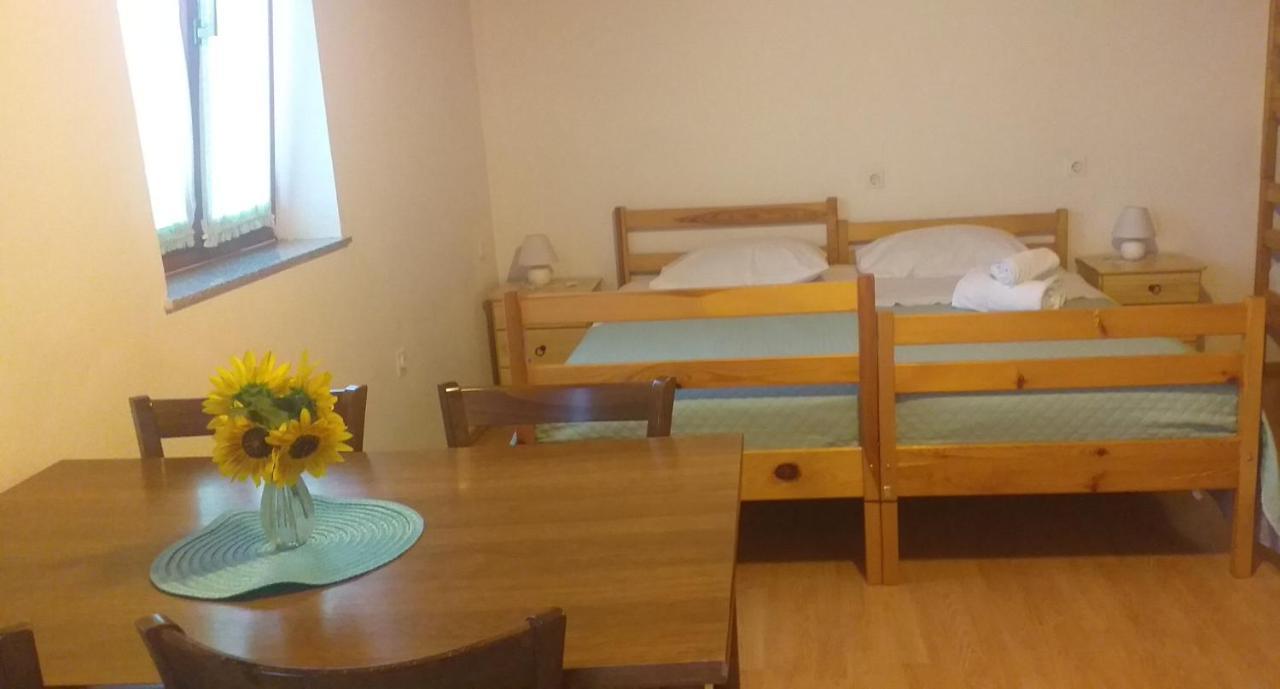 Apartment Beautiful Crni Kal ภายนอก รูปภาพ